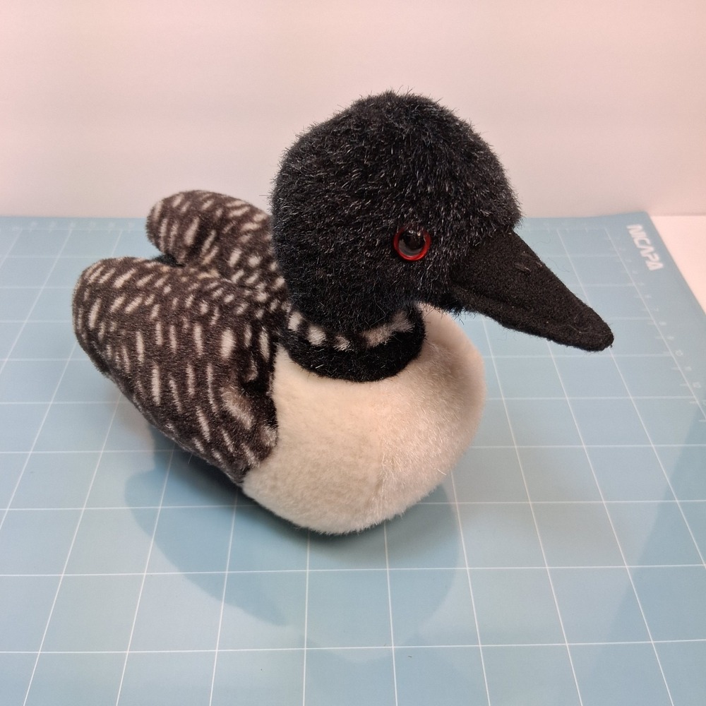 Vintage 2001 Wild Republic K &M Common Loon Plush Stuffed Animal Bird